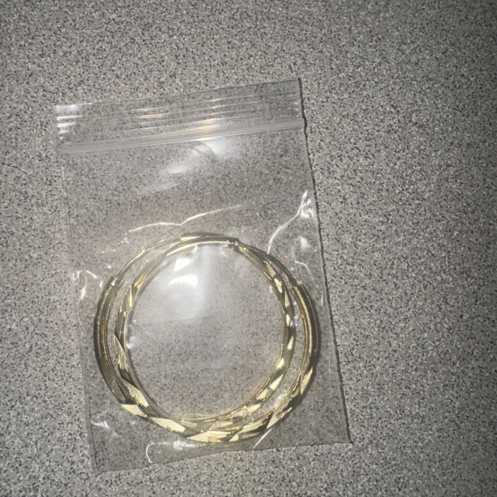 Textured Metallic Hoop Earrings in Light Gold